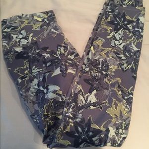 Fabletics spring floral leggings.